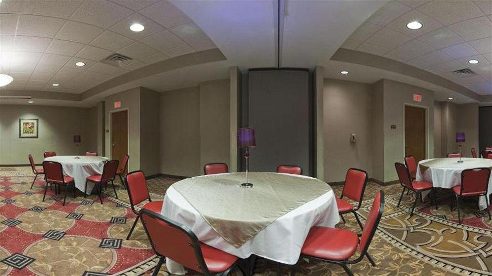 Holiday Inn Carbondale - Conference Center By Ihg Esterno foto