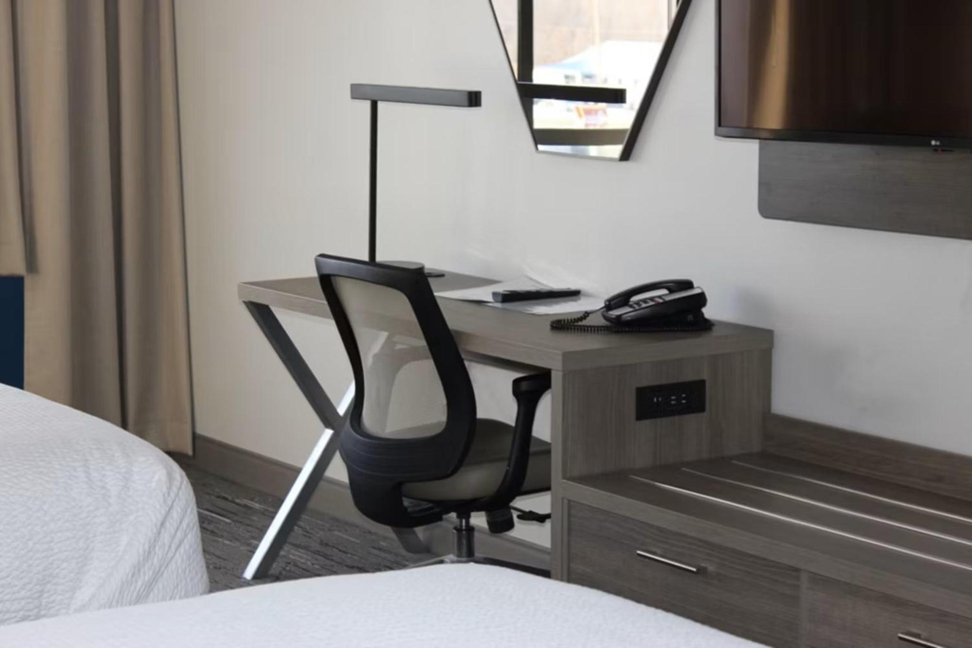 Holiday Inn Carbondale - Conference Center By Ihg Esterno foto